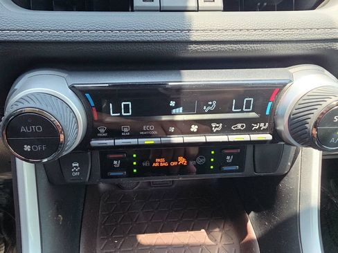 Used 2023 Toyota RAV4 Limited FWD image 21