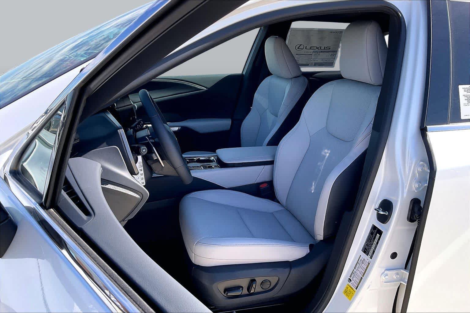 New 2026 Lexus RX 350 Premium FWD image 17