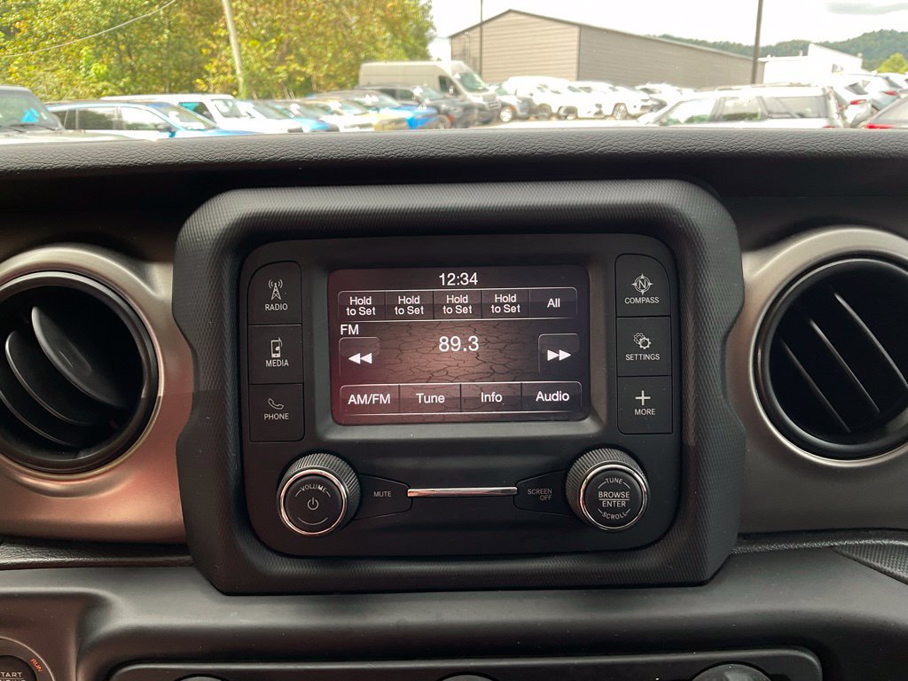 Used 2021 Jeep Gladiator Sport AWD/4WD image 17