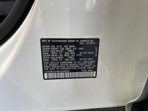 Used 2024 Volkswagen Atlas SE FWD image 39