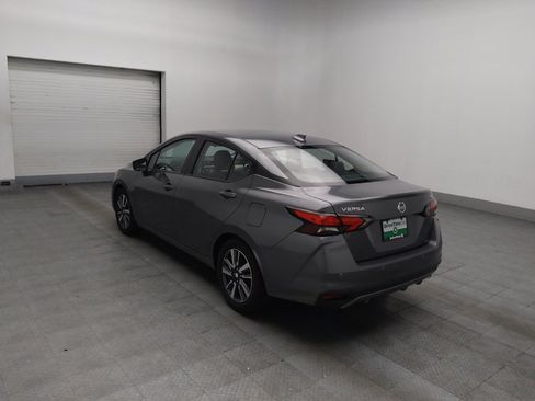 Used 2021 Nissan Versa SV FWD image 5