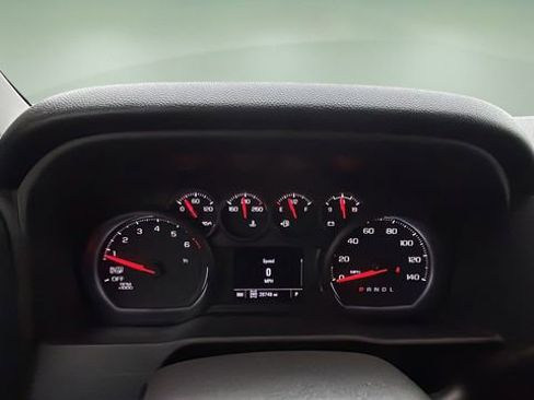 Used 2022 Chevrolet Silverado 1500 Custom image 15