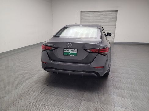 Used 2025 Nissan Sentra SV FWD image 7