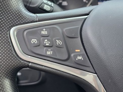 Used 2023 Chevrolet Equinox LT image 32