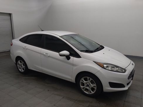 Used 2015 Ford Fiesta SE FWD image 11