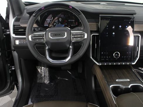 New 2026 GMC Acadia Denali Ultimate image 13