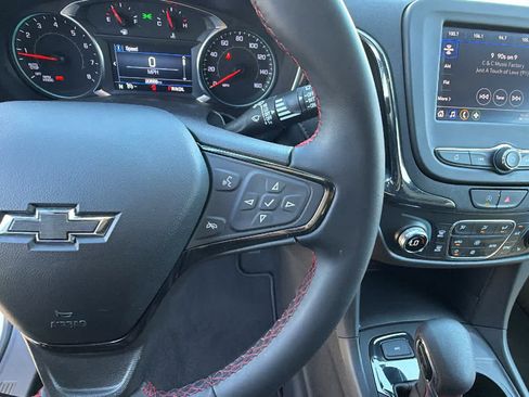 Certified 2024 Chevrolet Equinox RS AWD/4WD image 20