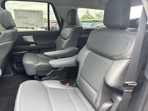 New 2025 Ford Expedition Active RWD image 22