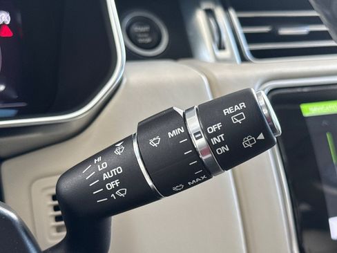 Used 2020 Land Rover Range Rover HSE AWD/4WD image 34