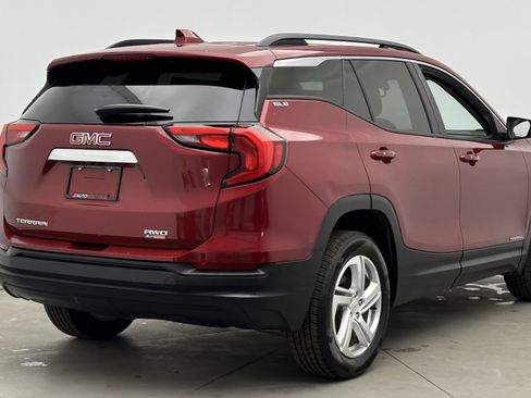 Used 2018 GMC Terrain SLE image 7