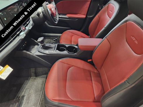 New 2025 Kia K4 GT-Line w/ GT-Line Premium Package image 9