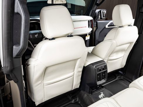 Used 2026 Ford Bronco Heritage Edition image 33