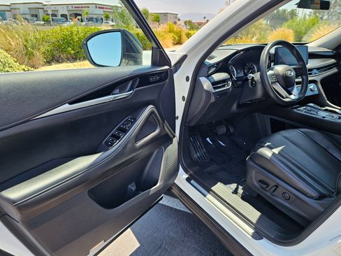 Used 2023 INFINITI QX60 Pure FWD image 15