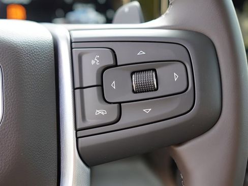 New 2026 GMC Sierra 1500 SLT image 16