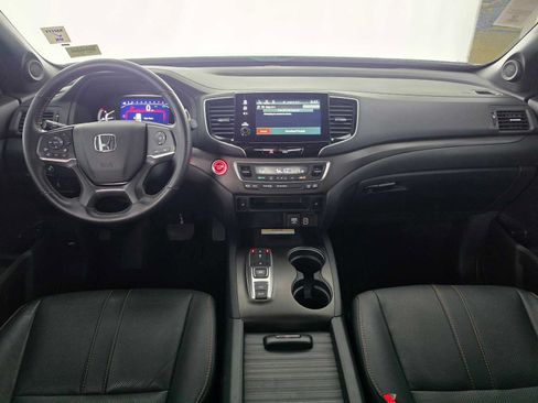 Used 2023 Honda Passport TrailSport image 18