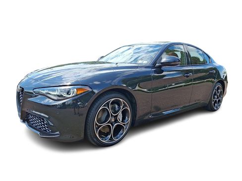 New 2026 Alfa Romeo Giulia AWD image 3