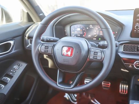 Used 2025 Honda Civic Type R image 19