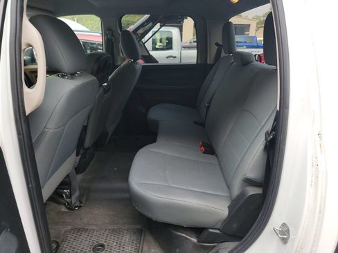 Used 2017 RAM 1500 Tradesman w/ Popular Equipment Group RWD image 11