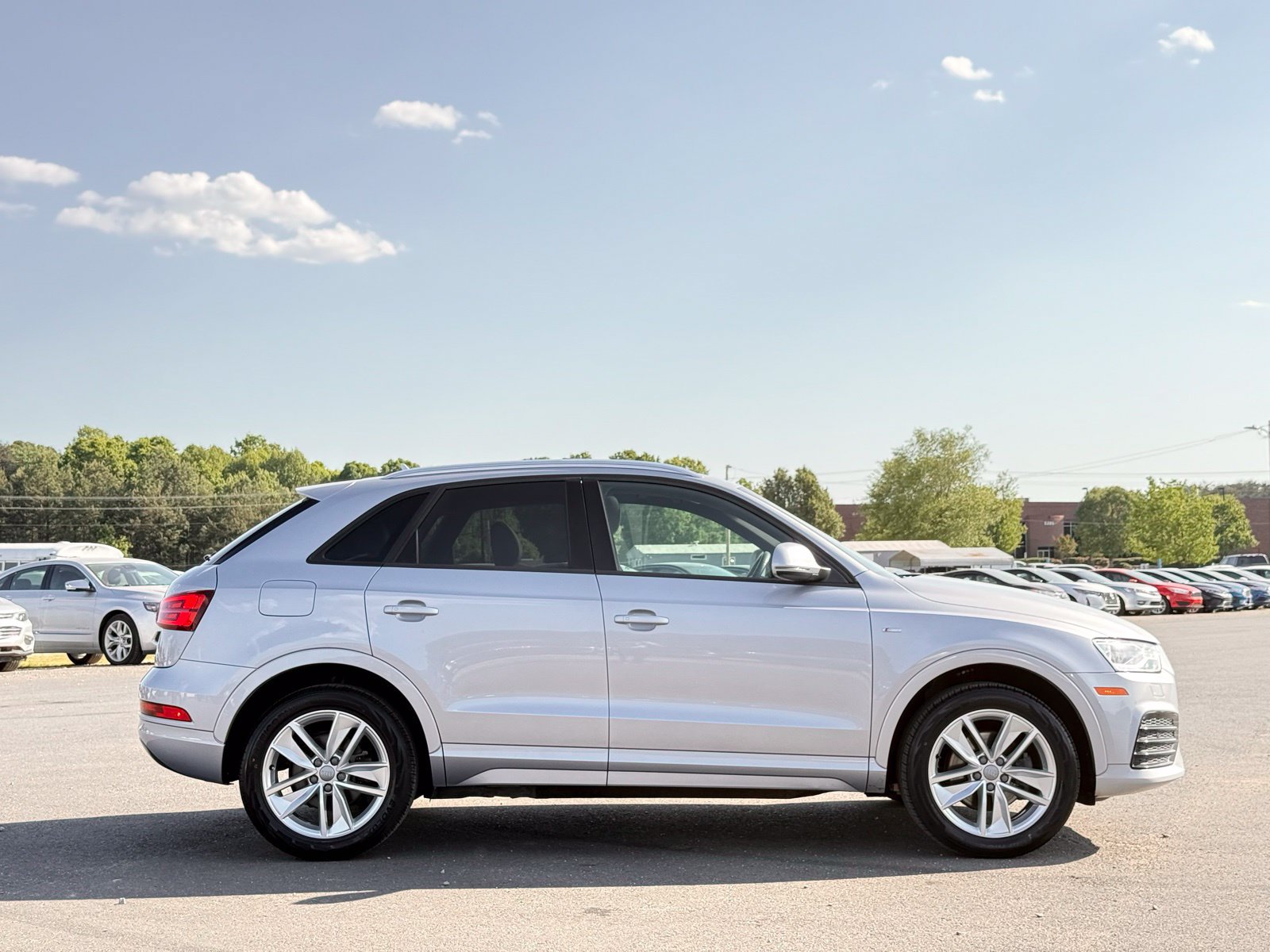 Used 2018 Audi Q3 2.0T Premium FWD image 8