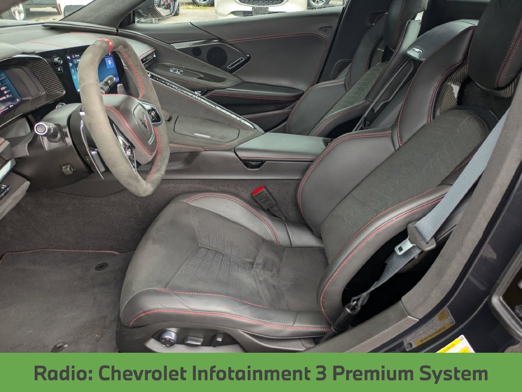Used 2024 Chevrolet Corvette Stingray Premium Conv w/ Z51 Performance Package RWD image 15