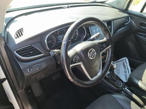 Used 2021 Buick Encore Preferred w/ Safety Package II FWD image 10