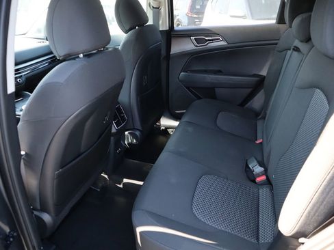 New 2026 Kia Sportage S image 13