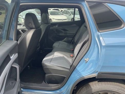 New 2026 Volkswagen Tiguan SE R-Line AWD/4WD image 23