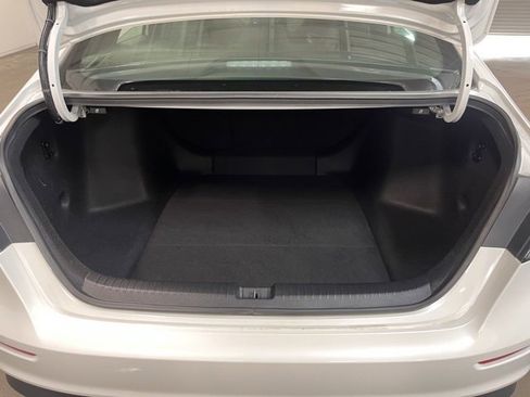 Used 2025 Honda Accord Sport image 16