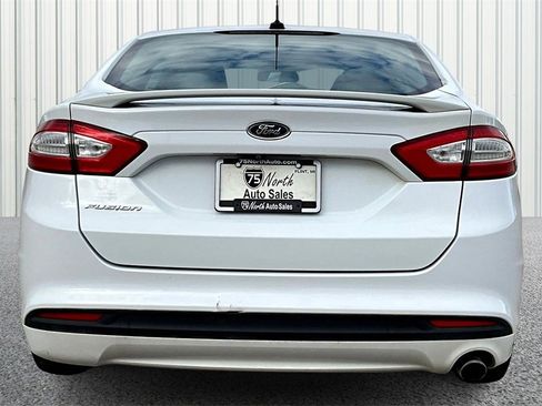 Used 2016 Ford Fusion S w/ Equipment Group 101A image 5