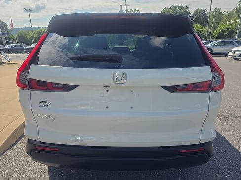 Used 2024 Honda CR-V EX image 6