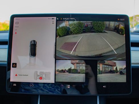 Used 2020 Tesla Model 3 Standard Range Plus RWD image 28