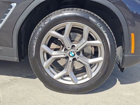 Used 2021 BMW X3 xDrive30i w/ Premium Package image 9