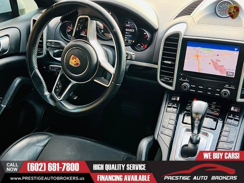 Used 2017 Porsche Cayenne Platinum Edition AWD/4WD image 29