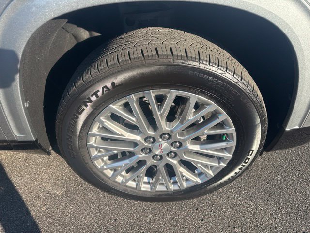 Used 2024 GMC Acadia Denali w/ Super Cruise Package FWD image 13