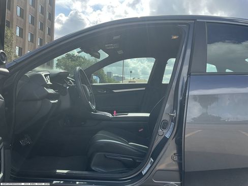 Used 2019 Honda Civic Sport image 8