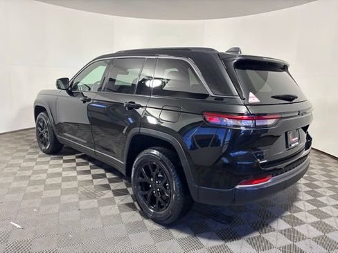 New 2026 Jeep Grand Cherokee Altitude AWD/4WD image 5