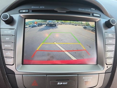 Used 2014 Hyundai Tucson Limited w/ Technology Package 02 FWD image 22