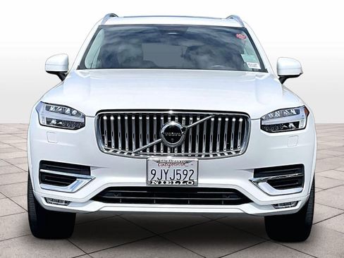 Used 2023 Volvo XC90 B6 Plus w/ Protection Package Premier AWD/4WD image 3