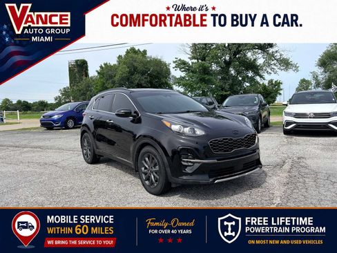 Used 2020 Kia Sportage S w/ Option Group 020 FWD image 1