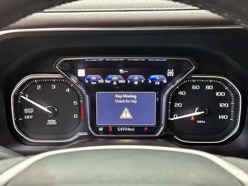 Used 2021 GMC Yukon Denali w/ Denali Premium Package image 26