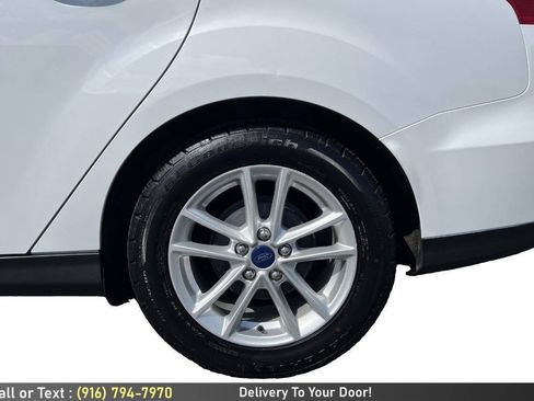 Used 2015 Ford Focus SE FWD image 10
