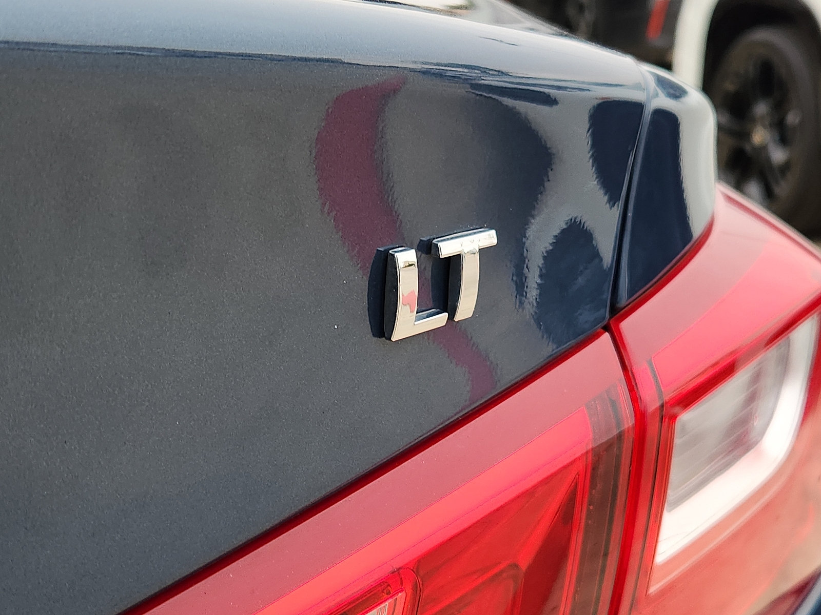 Used 2024 Chevrolet Malibu LT FWD image 8