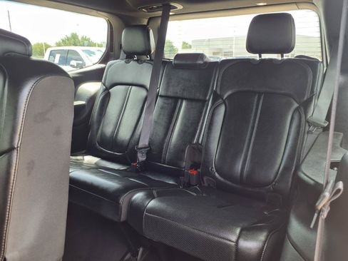 Used 2024 Jeep Wagoneer Series II w/ Flexible Seating Group RWD image 22