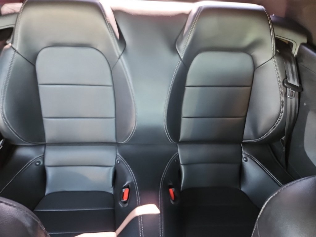 Used 2022 Ford Mustang Premium RWD image 21