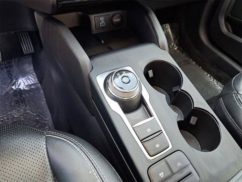 Used 2022 Ford Escape SEL w/ Technology Package image 20