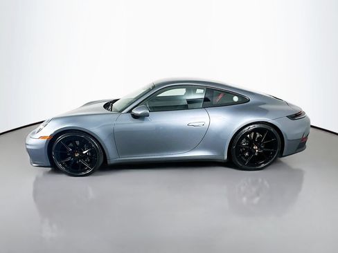 Certified 2025 Porsche 911 Carrera T RWD image 2
