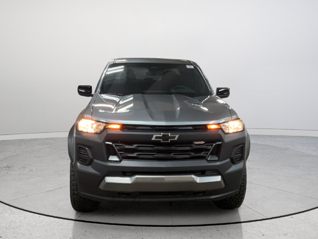 New 2026 Chevrolet Colorado Trail Boss AWD/4WD image 2