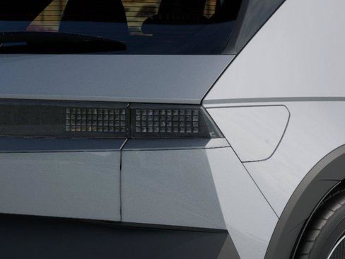 New 2026 Hyundai Ioniq 5 SEL RWD image 10