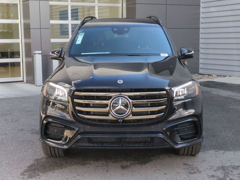New 2025 Mercedes-Benz GLS 450 4MATIC image 9