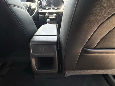 Used 2024 Chevrolet Trax RS w/ Driver Confidence Package image 14